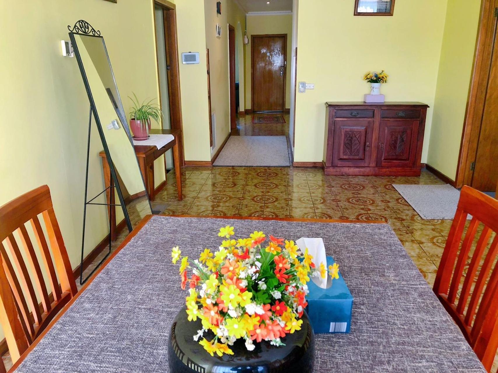 A Single Room Near The Railway Station Melbourne Exterior foto